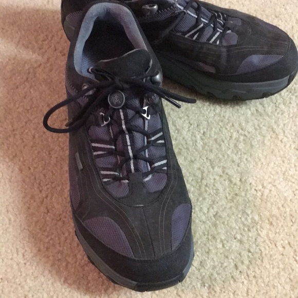 Men’s MBTs - Picture 2 of 6